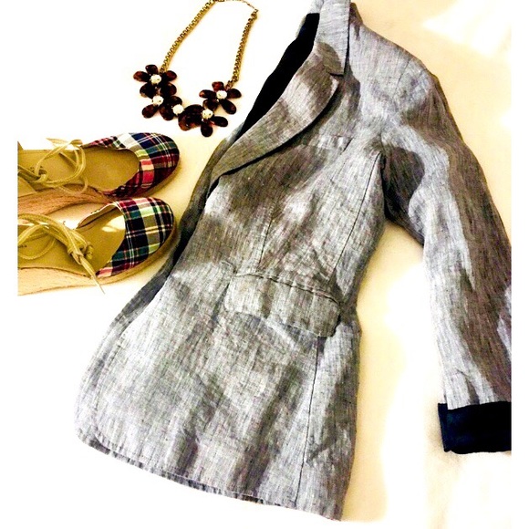 DG2 by Diane Gilman Jackets & Blazers - Blue Chambray Women’s Blazer Jacket Sz Medium